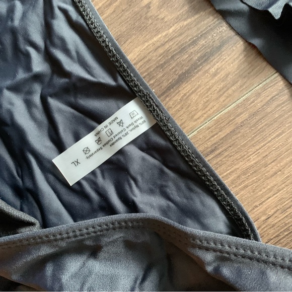 Tankini - Picture 2 of 2